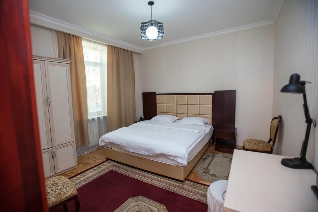 Gtm Kapan Hotel Tbilisi Ngoại thất bức ảnh