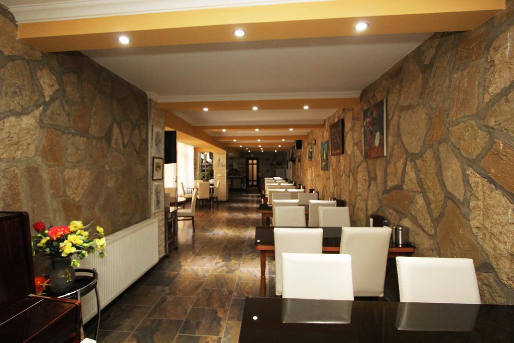 Gtm Kapan Hotel Tbilisi Ngoại thất bức ảnh